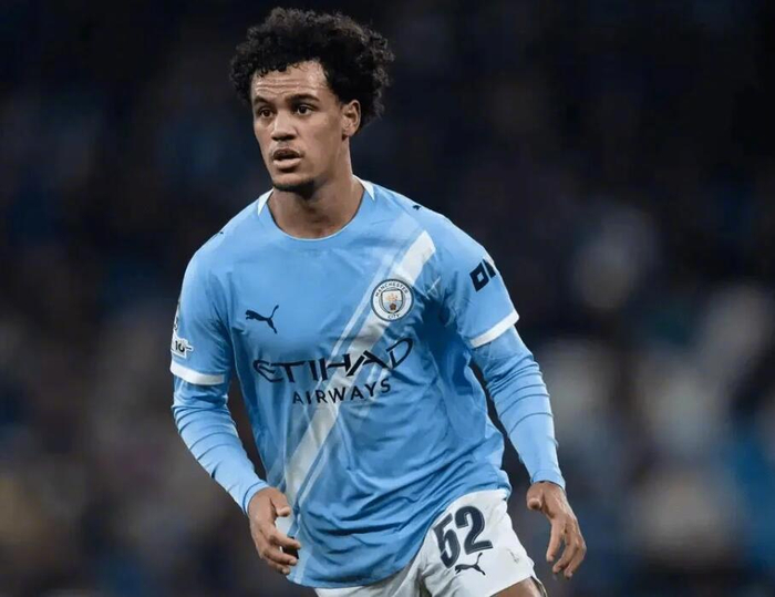 开云体育下载-曼城前锋鲍勃或3500万镑转会富勒姆|每日邮报|英格兰|球队|媒体|价值_新浪体育_新浪新闻